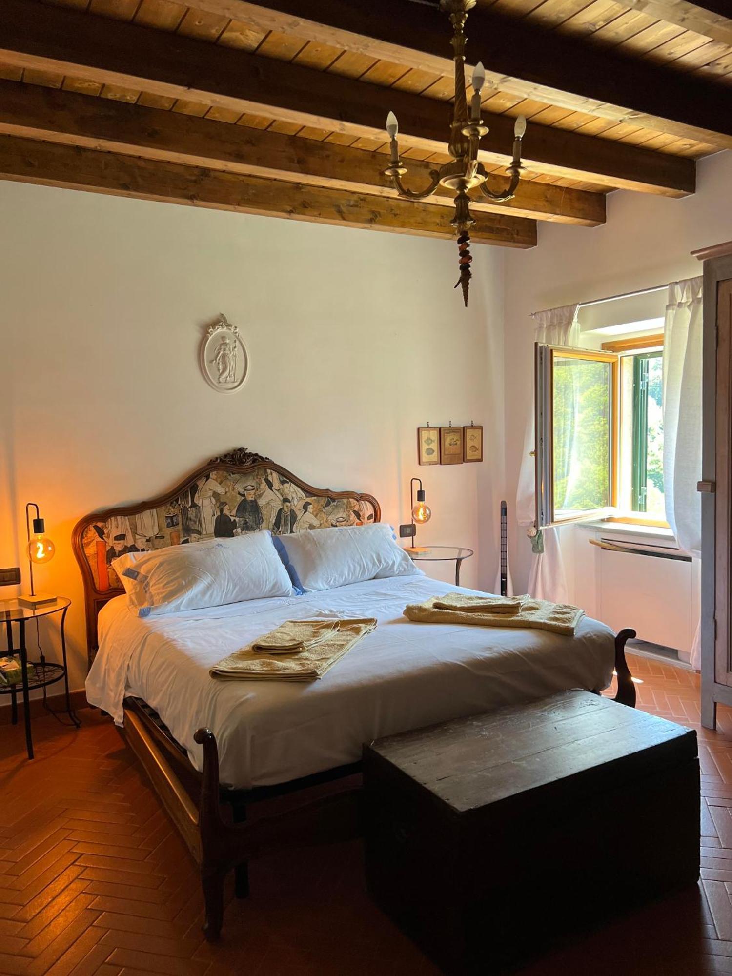 Casa Boru - A Beautiful Fully Restored Spacious House With Fantastic Views Calice al Cornoviglio Εξωτερικό φωτογραφία