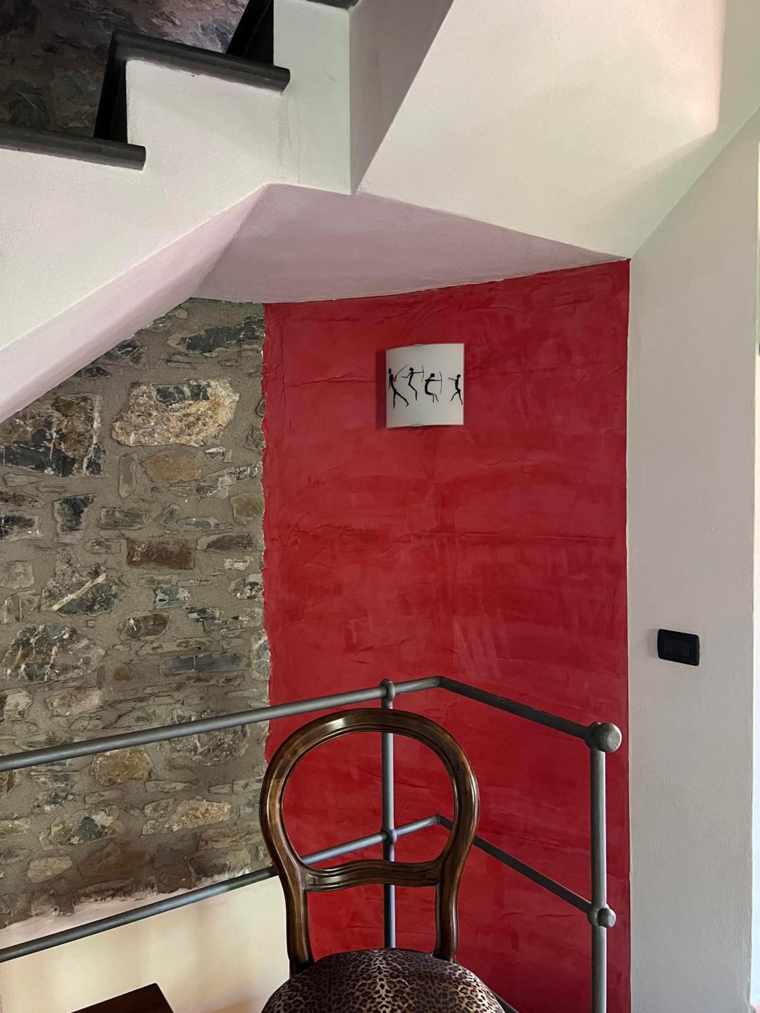 Casa Boru - A Beautiful Fully Restored Spacious House With Fantastic Views Calice al Cornoviglio Εξωτερικό φωτογραφία