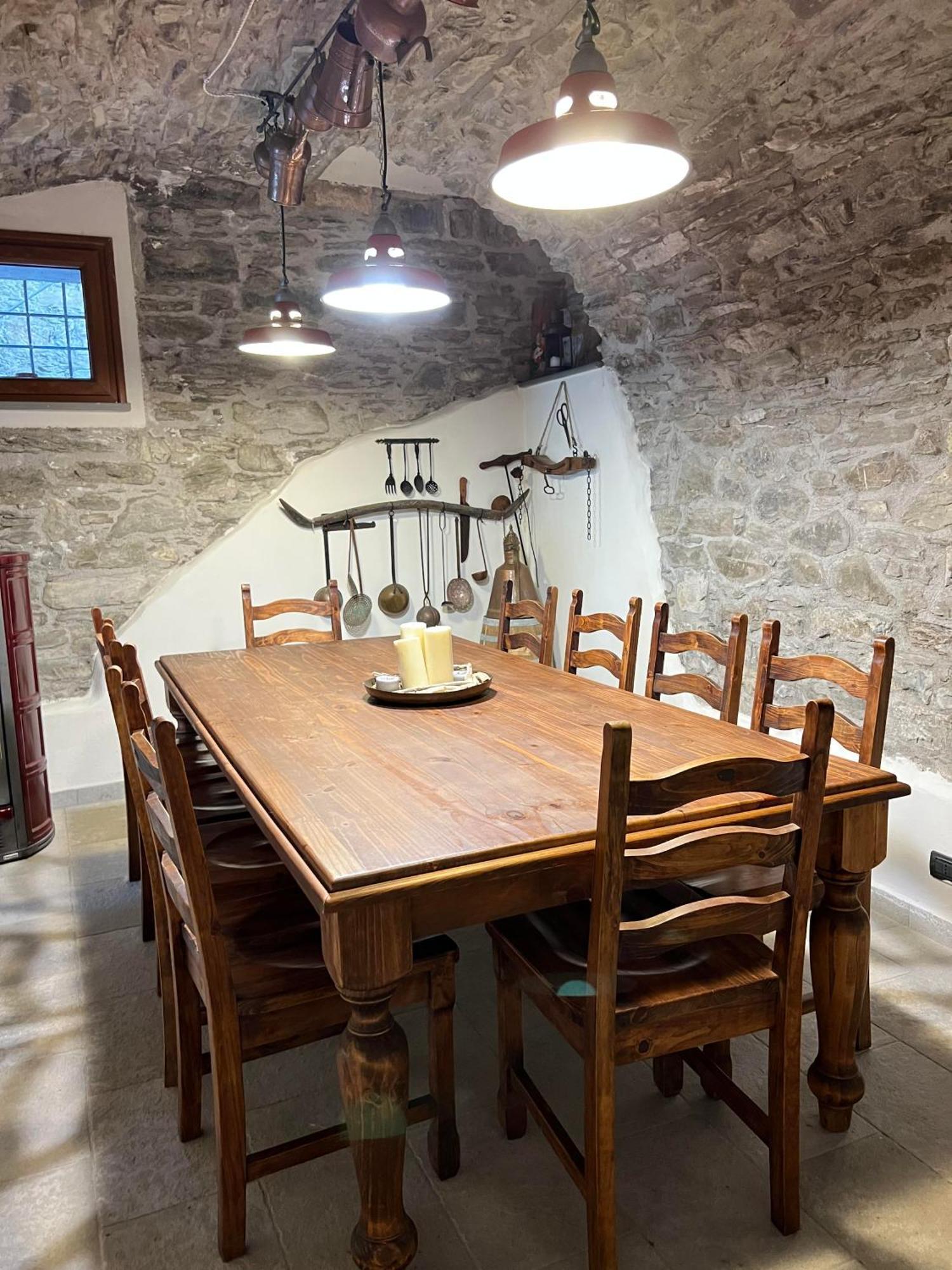 Casa Boru - A Beautiful Fully Restored Spacious House With Fantastic Views Calice al Cornoviglio Εξωτερικό φωτογραφία